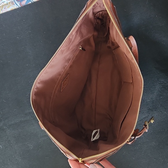 Brown leather Fossil tote - Picture 3 of 4